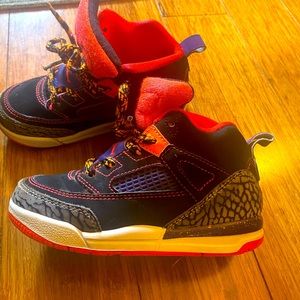 Kid’s Nike Air Jordan size 9c Spizike Black/Orange/Pink 317701-025 Size 9C